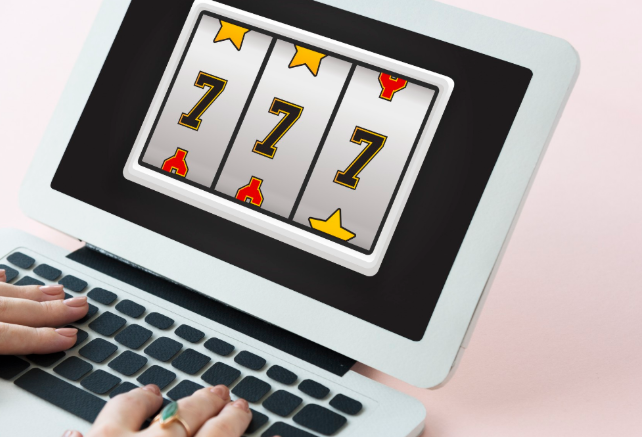 Mitos vs Fakta tentang Keakuratan Slot Digital